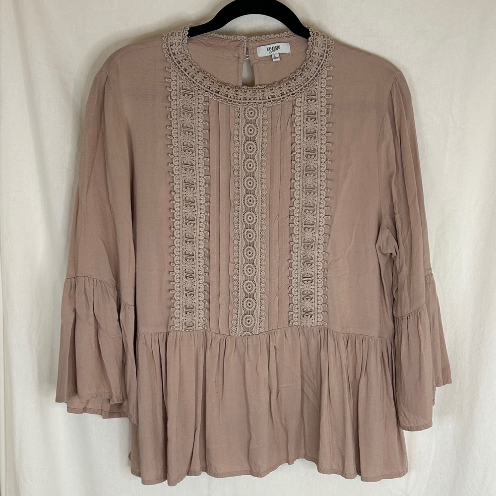 Kensie Jeans Womens L Lace Detail Top Blouse‎ Bell Sleeve Taupe